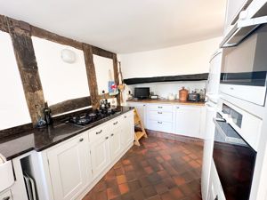 Kitchen - click for photo gallery